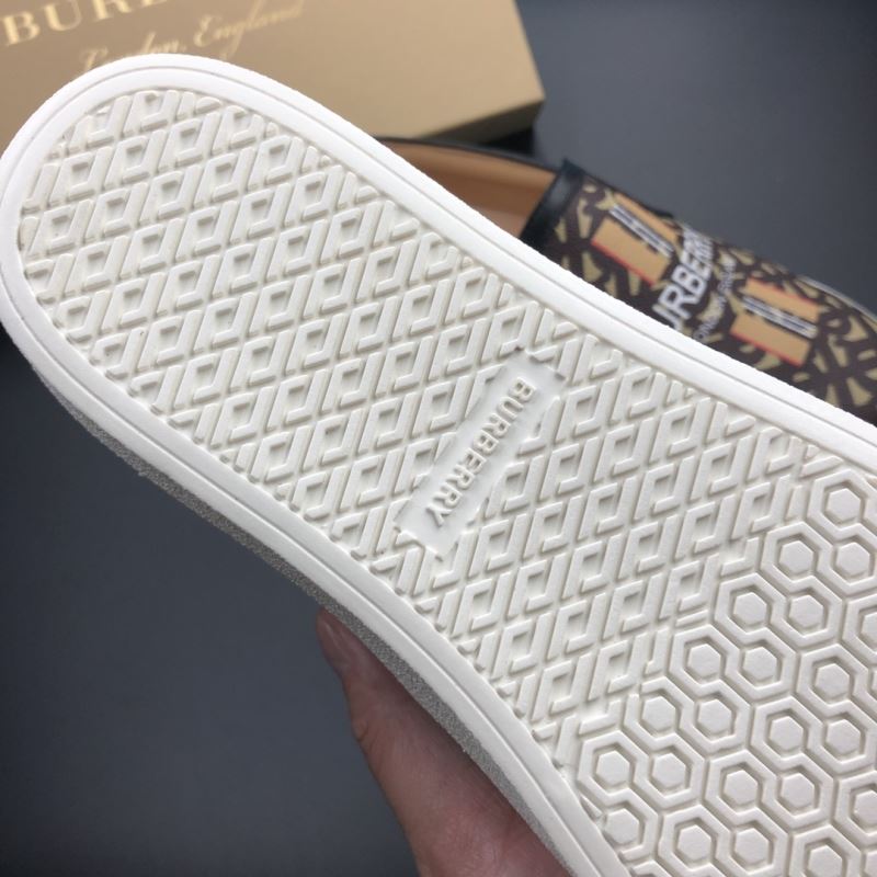 Burberry Low Shoes